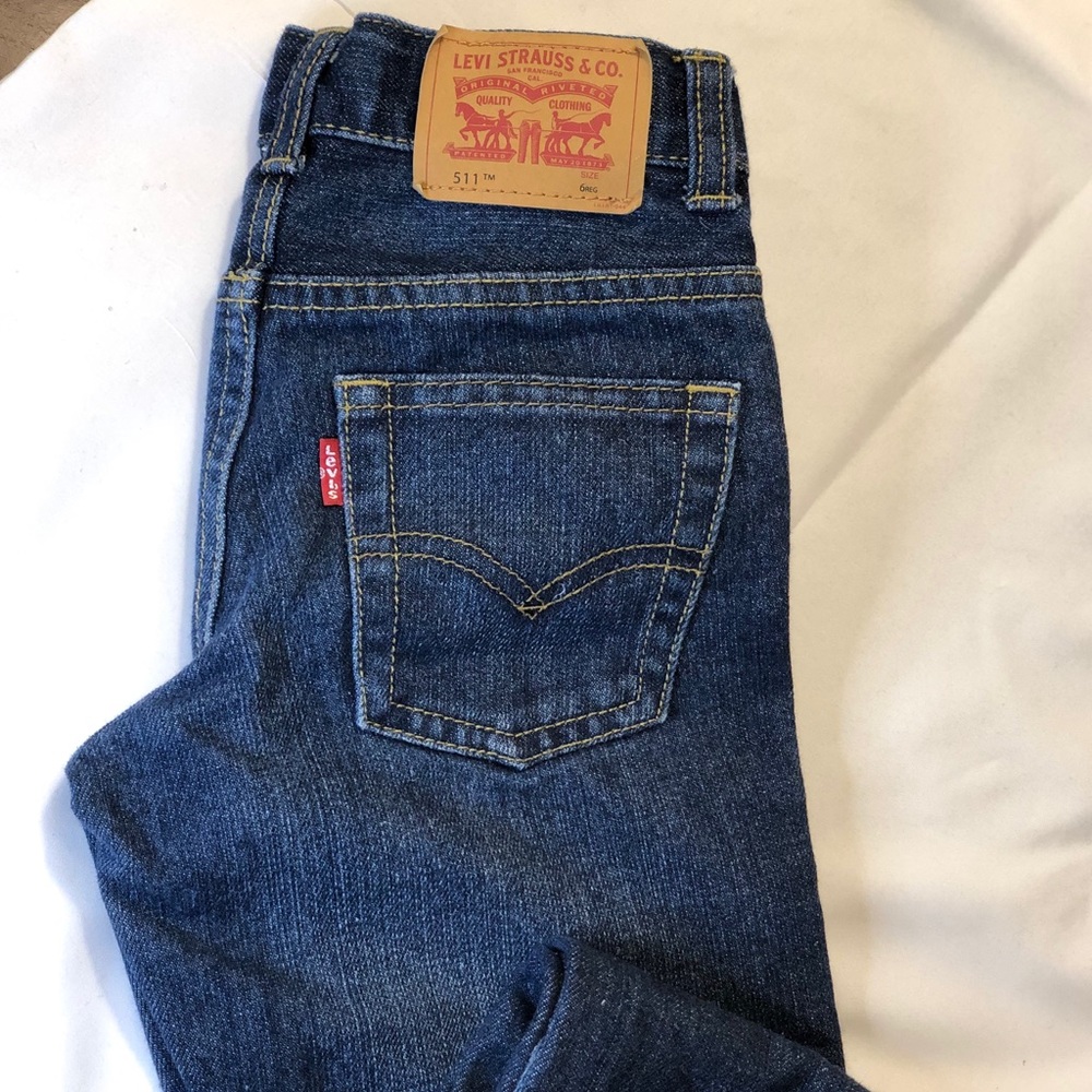 Kids Levi’s Jeans - Picture 2 of 3